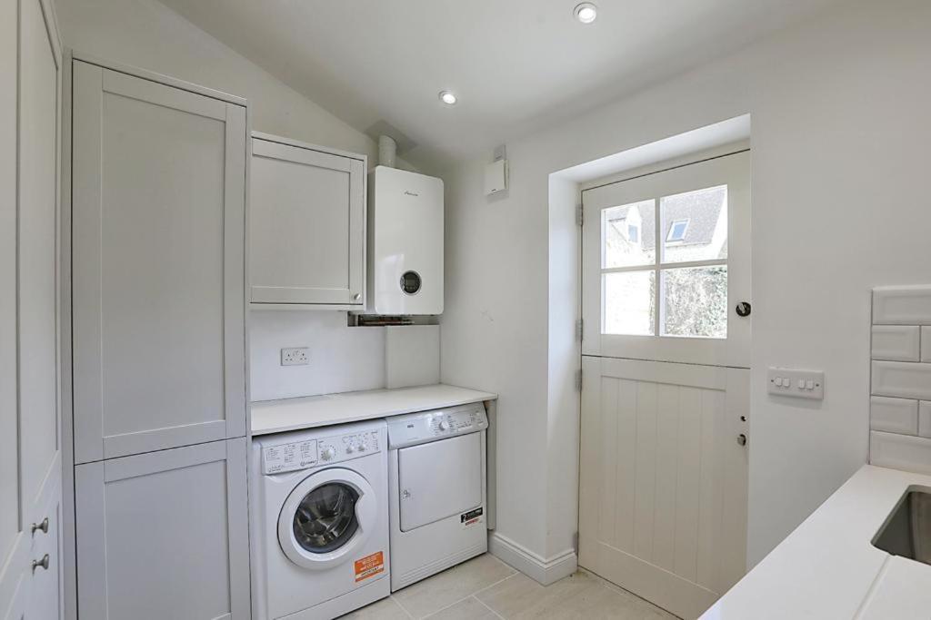 Luxury Cotswold Cottage With Hot Tub In Stow On The Wold! Exteriör bild